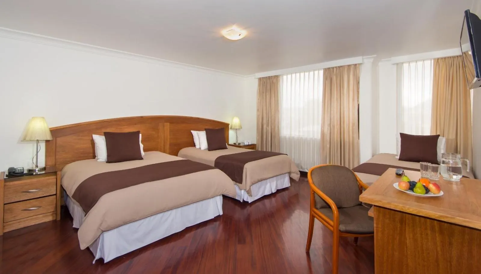 Hotel Tourblanche Quito